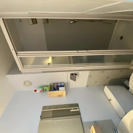 Lumineux A 100m Des Thermes Avec Balcon Et Wi-fi Apartment