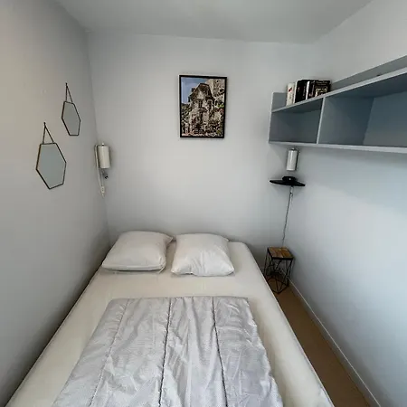 Apartment Lumineux A 100m Des Thermes Avec Balcon Et Wi-fi La Roche-Posay